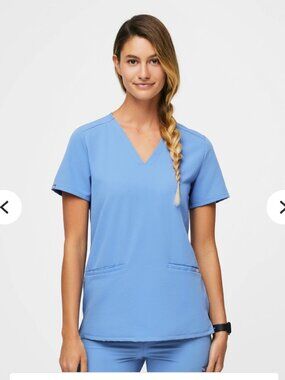 NWOT Figs Casma Scrub Top